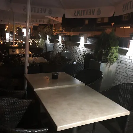 & Restaurant Blume Wolfsburg