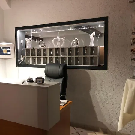 & Restaurant Blume Hotell